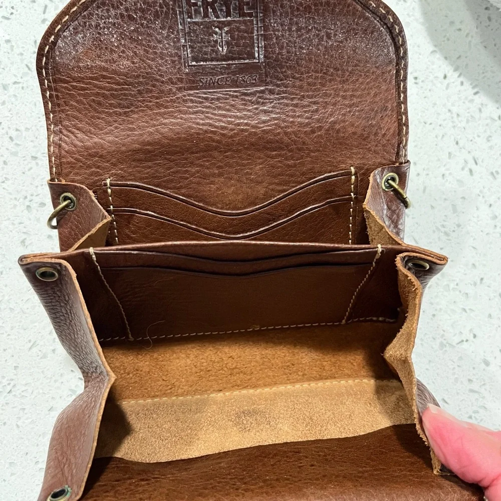 Brown Leather Crossbody Bag - Picture 4 of 6